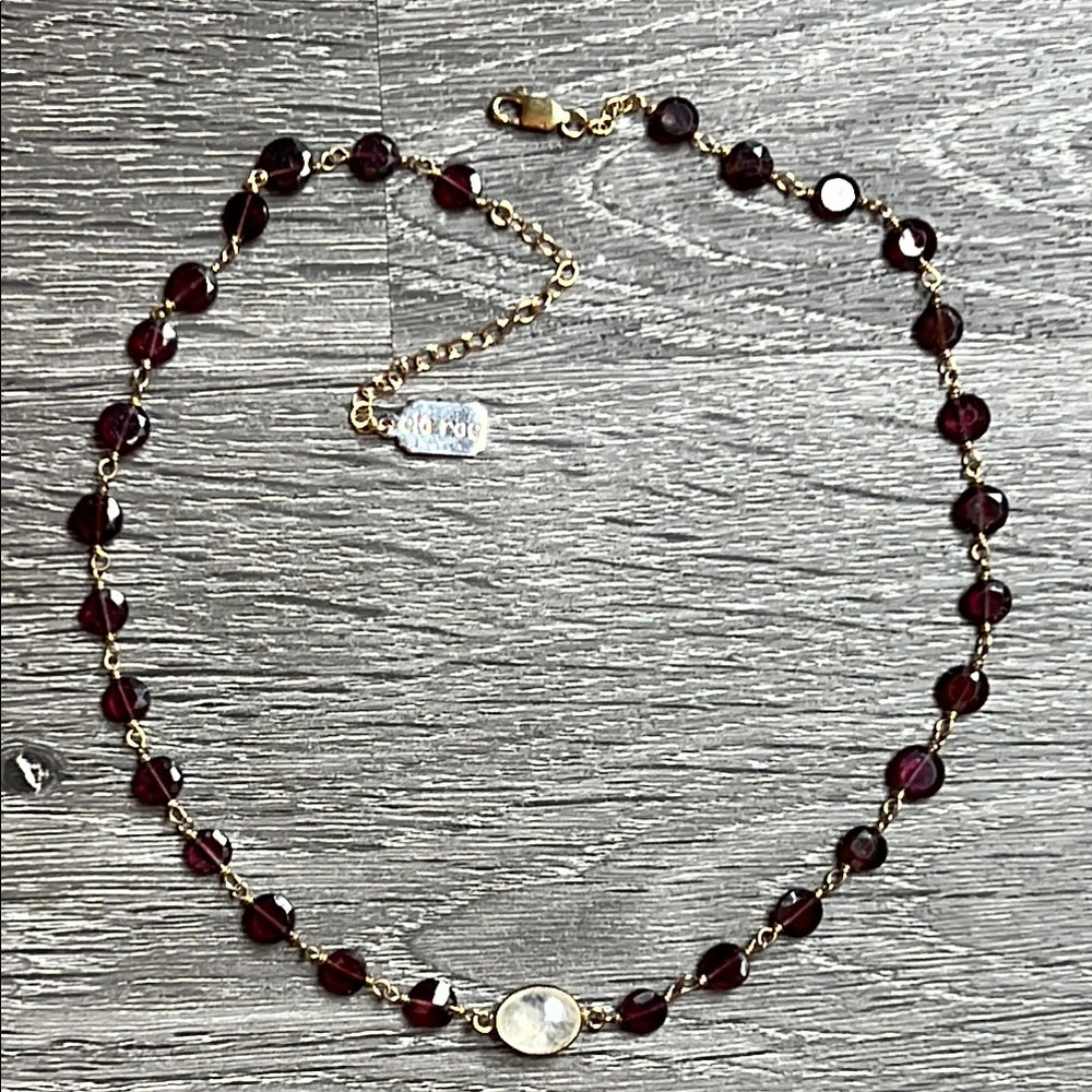 Ela Rae Libi coin stone necklace with center stone - Picture 8 of 9